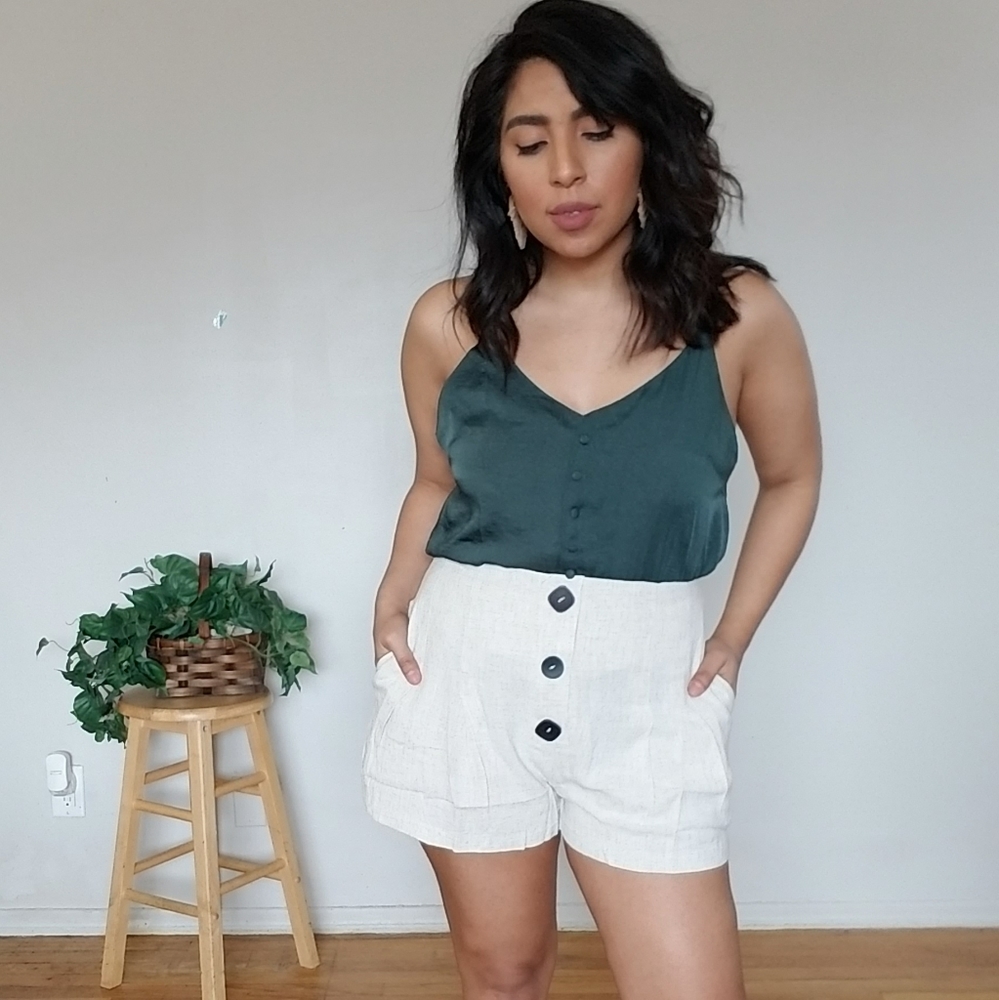 ANDY HIGH WAISTED CREAM BUTTON SHORTS - Picture 2 of 7